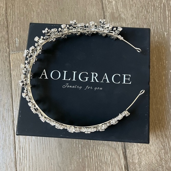 NWOT CZ Bridal Headband Comb Tiara Silver Wedding Hair Accessory Prom Pageant - Picture 3 of 10